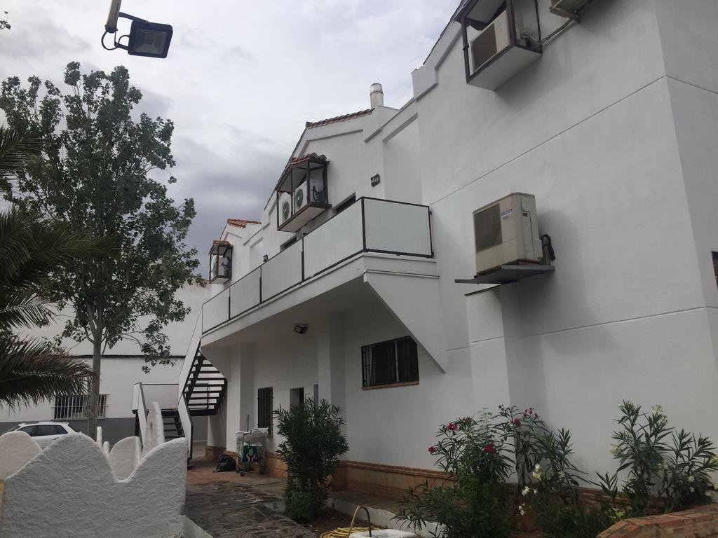 Hotel Restaurante Santa Cruz Santa Cruz De Mudela Esterno foto